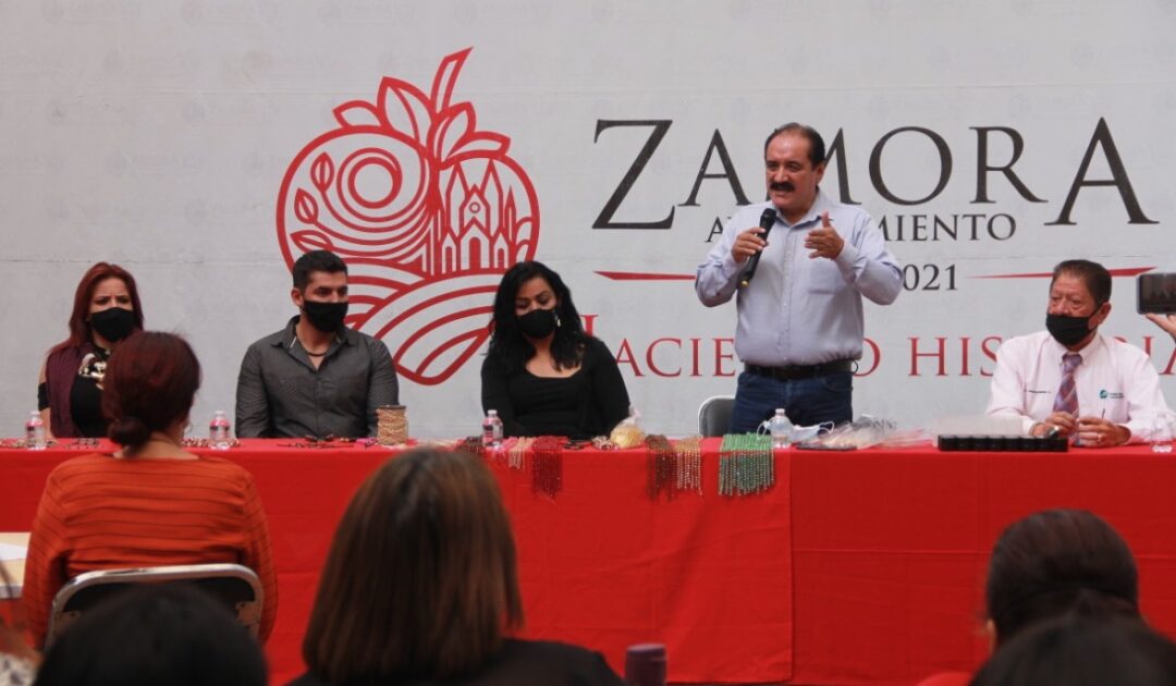 Gobierno municipal apoya el autoempleo de las zamoranas