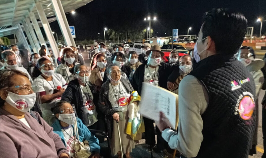 Este  próximo jueves, 17 Palomas Mensajeras de Lázaro Cárdenas se reencontrarán con sus seres queridos en Estados Unidos