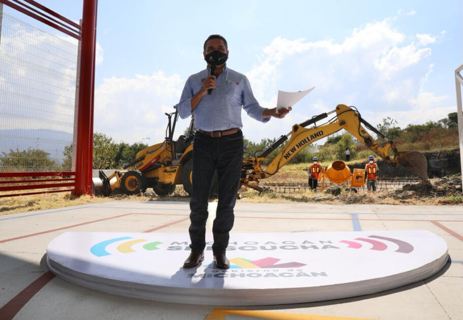 Nos mueve el esfuerzo de crear espacios dignos para la educación de las y los jóvenes: Silvano   (Fotonota)