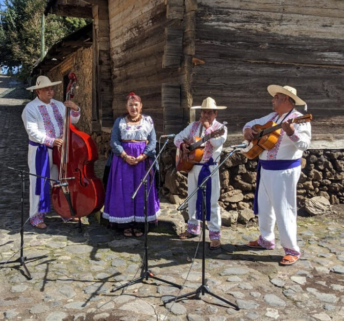 Conmemoran a la pirekua como patrimonio y tradición