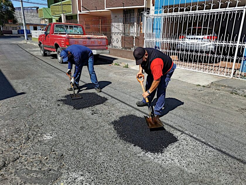 Refuerzan mantenimiento a Vialidades zamoranas