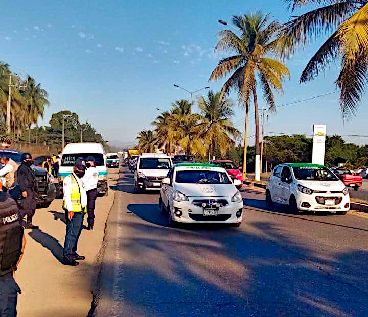 Se exhorta a la población a usar cubrebocas en LC para combatir al COVID-19