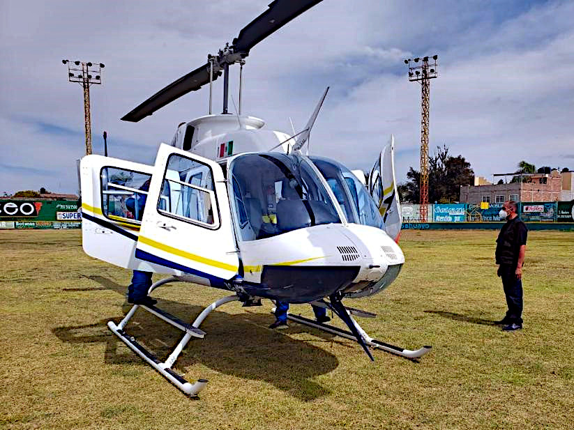 Realiza SSM traslado aéreo de una mujer por Código Mater de Sahuayo a Morelia