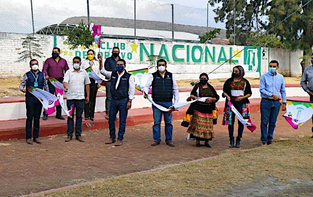 Arranca Silvano obras en beneficio de 10 mil habitantes de Tangamandapio