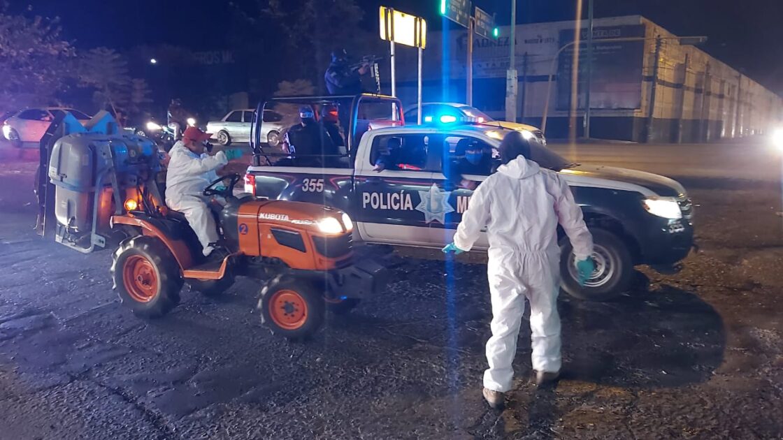 Sanitizan Valencia y La Pradera en la ciudad de Zamora