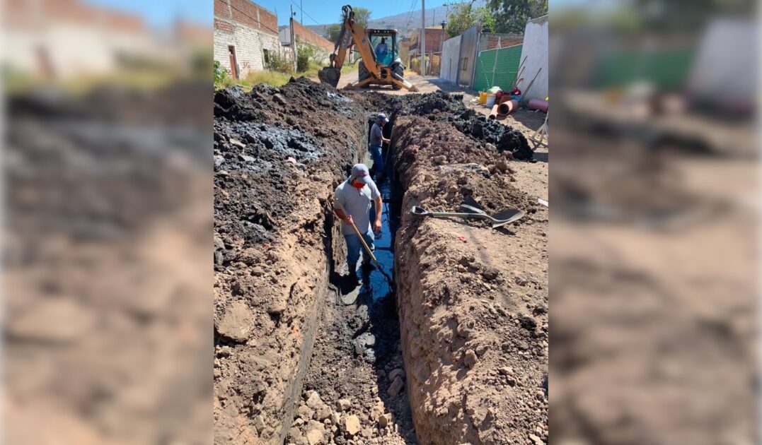 Repara SAPAZ colector general de drenaje en Linda Vista