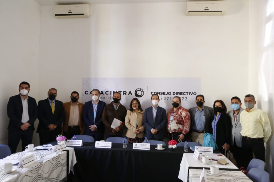 Trabajar en una agenda de trabajo en común, pide Sedeco a organismos empresariales