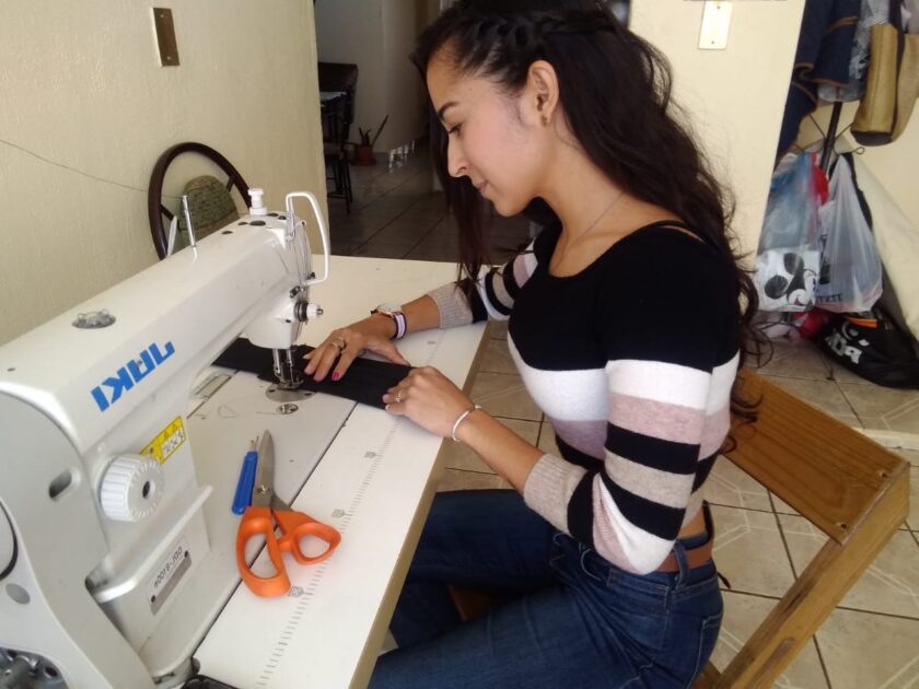 Yuritzy encontró la forma de sostener a su familia en Icatmi