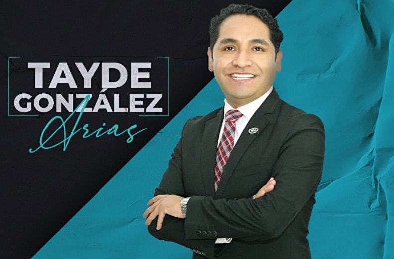 Arena Suelta por Tayde González Arias. “Que en Paz Descansen”