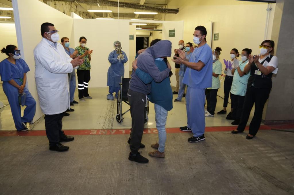 A un año de la pandemia, trabajo en equipo del IMSS permitió atender a todo paciente enfermo con COVID-19