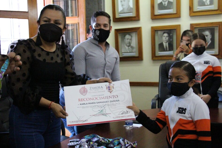 Alumnos de Jaguar´s México y Kung-fu/Wushu reciben reconocimiento destacados deportistas zamoranos