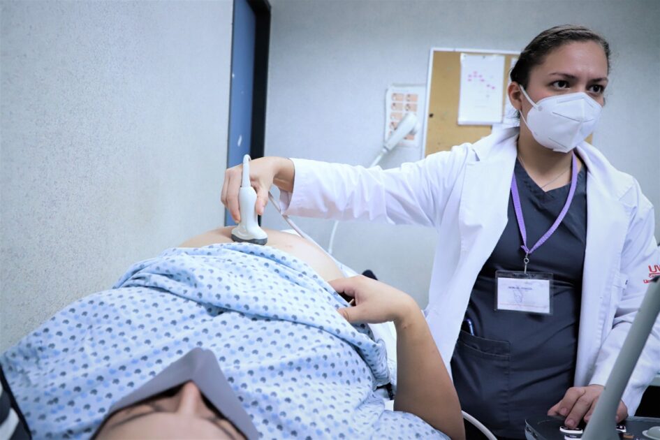 Llama SSM a identificar signos de alarma durante embarazo