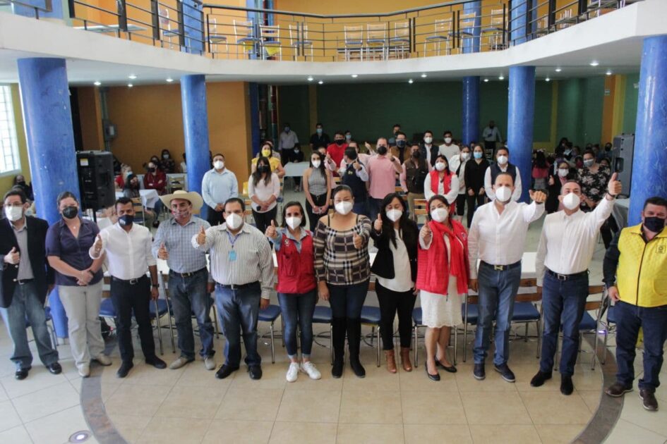 Equipo por Michoacán refrenda su compromiso con mujeres de Tarímbaro
