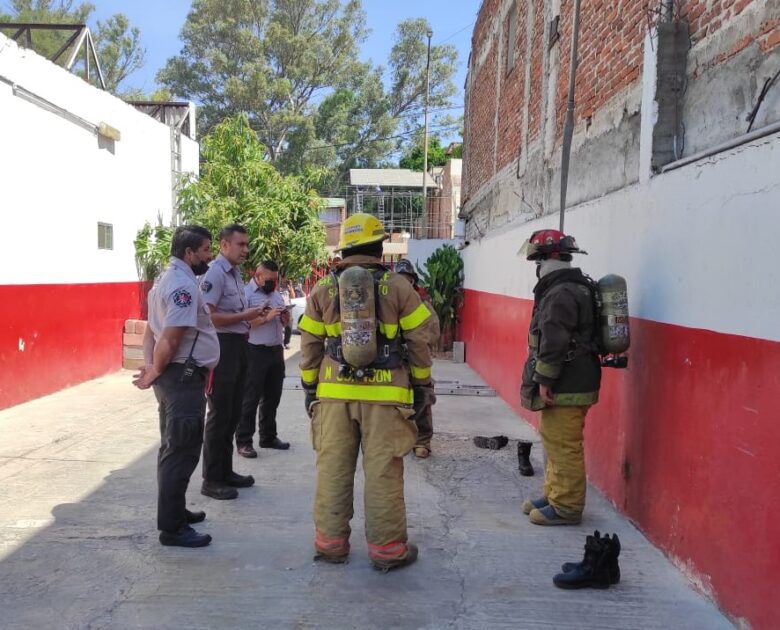 Reciben capacitación Bomberos de Zamora – El objetivo es brindar un mejor servicio de auxilio a la ciudadanía (Fotonota)