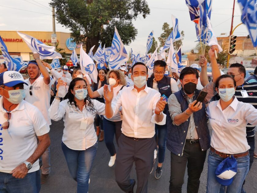 Carlos Soto ganó de manera contundente el debate a la presidencia municipal