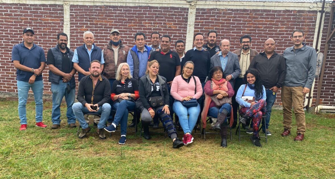 Reunión de los afiliados a La Asociación de Periodistas del Valle de Zamora (ASPEVAZA) con Carlos Soto el Presidente electo.