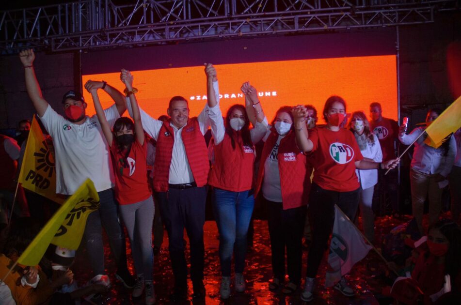Rubén Nuño cierra Campaña en medio de una verdadera Fiesta
