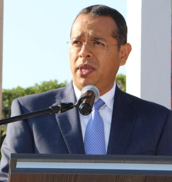 Presenta Equipo por Michoacán juicio para anular elección a gubernatura.