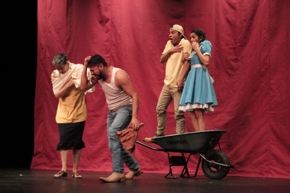 *CEDRAM presentó la obra “Lágrimas de agua dulce*