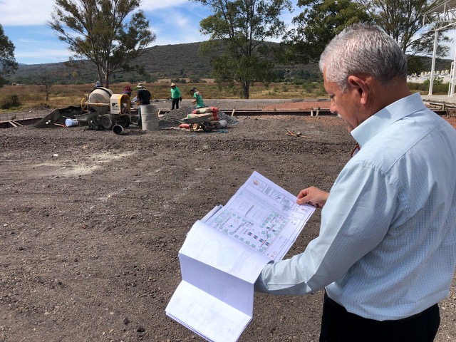 Avance del 80 por ciento, segunda etapa de parque en la comunidad de Ario de Rayón