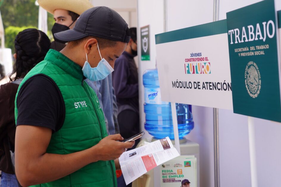 Incremento a becas fortalecerá programa “Jóvenes Construyendo el Futuro”: Sedeco