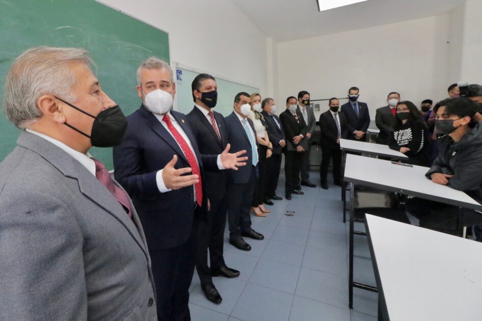 *Reconoce Gobierno de Michoacán a UMSNH por regresar a clases presenciales*