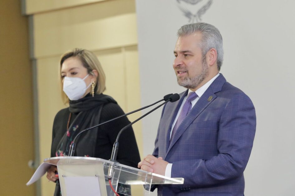 En sector educativo avanza proceso para terminar con prácticas de corrupción: Bedolla*