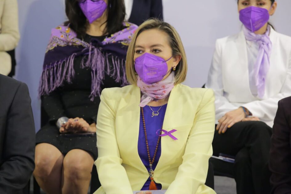 Se trabaja en plan de estudios con perspectiva de género: SEE*