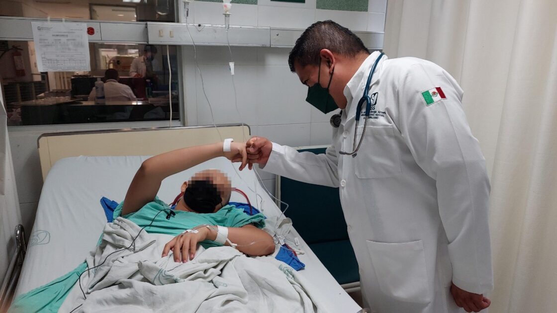 Colocan médicos del IMSS Guerrero prótesis craneal personalizada a  adolescente que sufrió traumatismo craneoencefálico