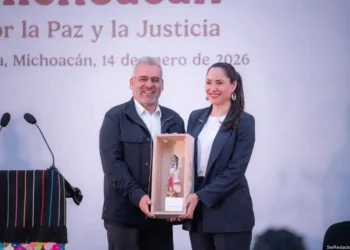 Reconocimiento de evento cultural en Michoacán, ceremonia de entrega en 2026.
